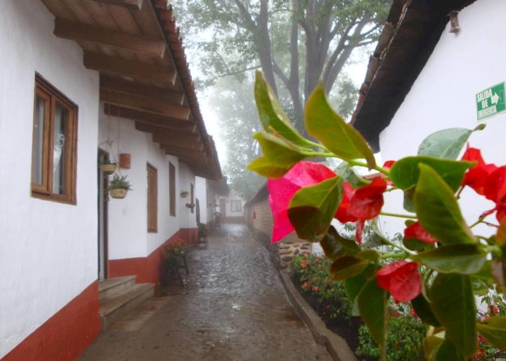 Hotel Bugamvillas Tapalpa Extérieur photo